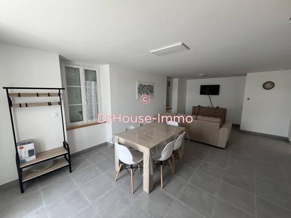 Appartement à louer 3 pièces de 70 m²