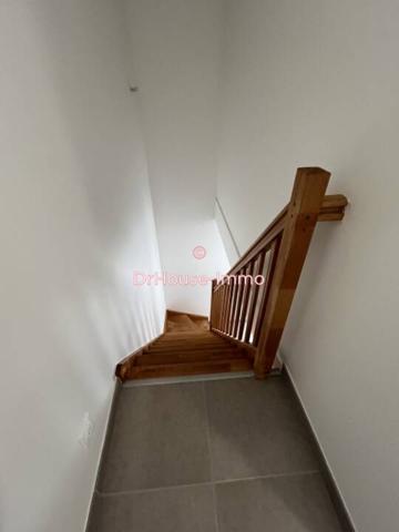 Appartement à louer 3 pièces de 70 m²