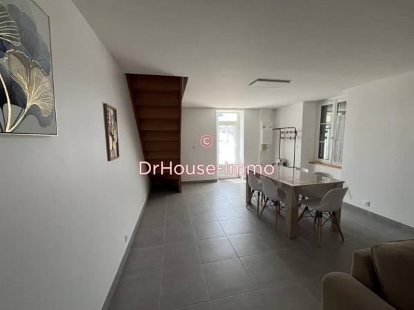 Appartement à louer 3 pièces de 70 m²