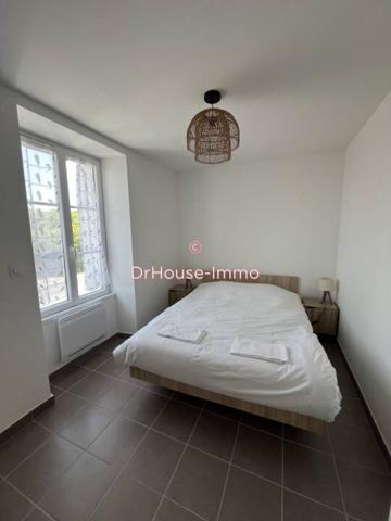 Appartement à louer 3 pièces de 70 m²