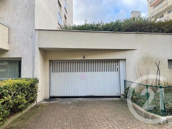 Parking à vendre  12,20 m2 PARIS - 75019