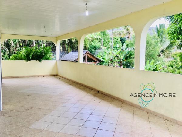 Spacieuse villa F6 de 180m2 à La Possession