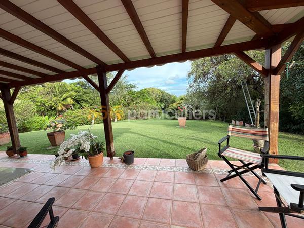 Vente
                Maison80 m² - 3 Pièces -
                    LE MOULE (97160)