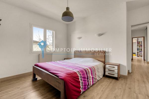Maison
                                                                                                                                                                                                                                                                                                                        4 pièce(s)                                                                                                                                                                                                          3 chambre(s)                                                                                                                                                                                                          100  m²