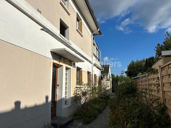 Vente Appartement25,74 m² - 2 Pièces - VALENTON (94460)