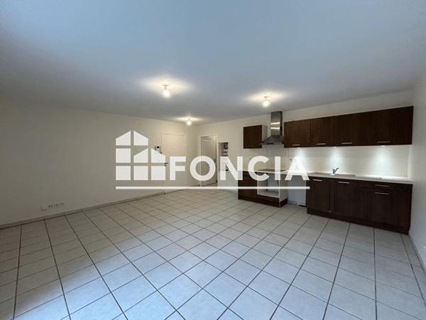 Location Appartement 3 pièces 68.42 m² - 148 ROUTE DE SAINT ANDRE Genay 69730