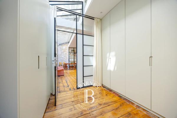 Paris 10ème, Appartement 2 Chambres -  168 m² à vendre