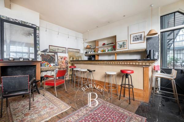 Paris 10ème, Appartement 2 Chambres -  168 m² à vendre