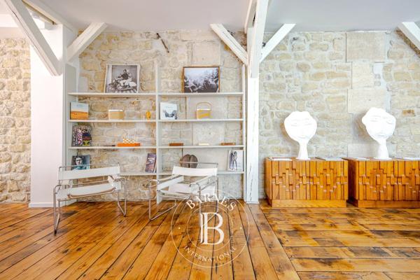 Paris 10ème, Appartement 2 Chambres -  168 m² à vendre