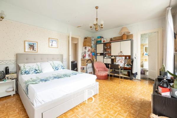 Montrouge, Maison 7 Chambres -  296 m² à vendre