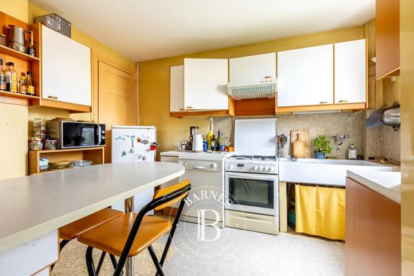 Montrouge, Maison 7 Chambres -  296 m² à vendre