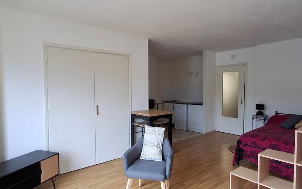 Appartement à vendre    1 pièce • 32,53 m2 Lyon 5