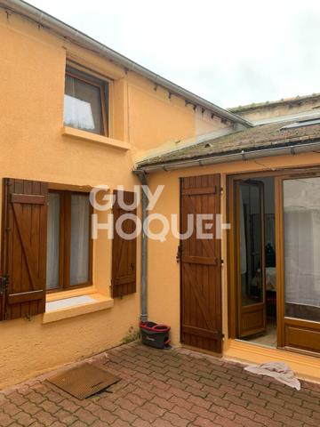 12 min MILLY LA FORET