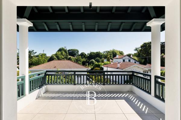 Biarritz, Maison 4 Chambres -  247 m² à vendre