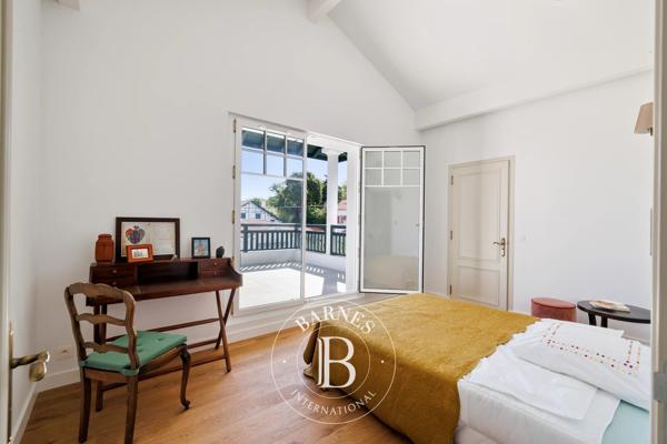 Biarritz, Maison 4 Chambres -  247 m² à vendre