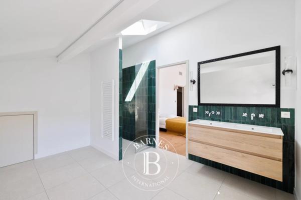 Biarritz, Maison 4 Chambres -  247 m² à vendre