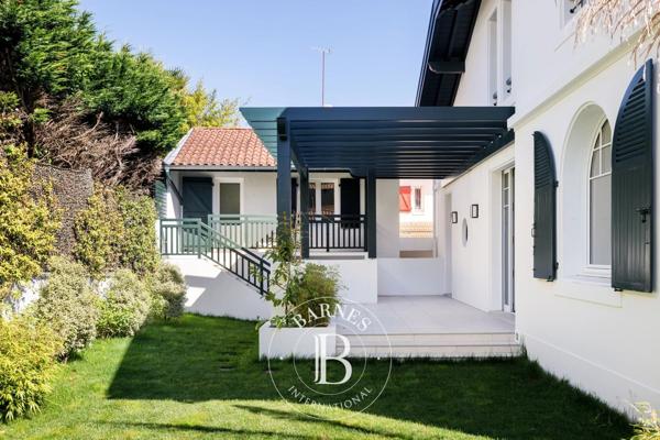Biarritz, Maison 4 Chambres -  247 m² à vendre
