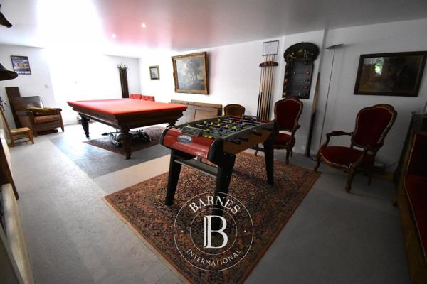Saint-Rémy-lès-Chevreuse, Maison 11 Chambres -  624 m² à vendre