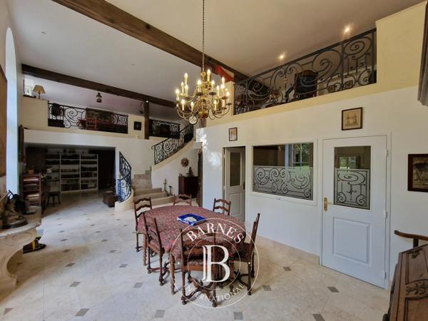 Saint-Rémy-lès-Chevreuse, Maison 11 Chambres -  624 m² à vendre
