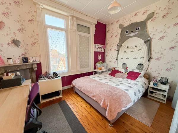 Liévin, 62800, maison bourgeoise, 6 chambres, jardin, garage