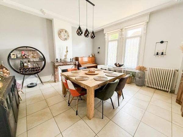 Liévin, 62800, maison bourgeoise, 6 chambres, jardin, garage