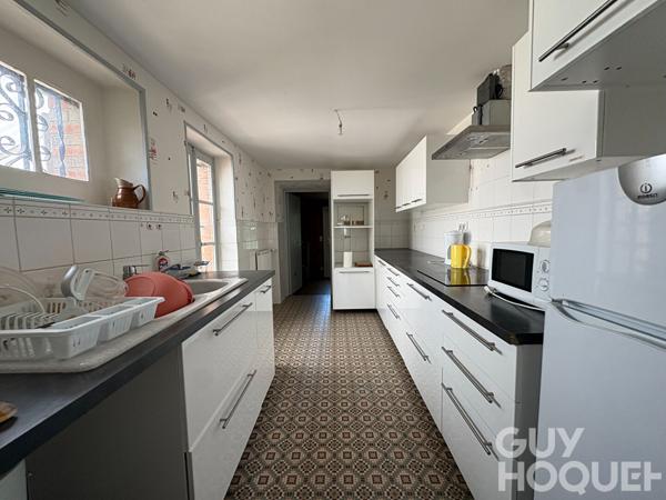 Maison 170 m², 5 chambres  Potentiel locatif  Terrain 500 m² environ Châteaudun