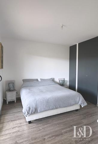 SPLENDIDE DUPLEX DOTE D'UNE VUE UNIQUE SUR LES MONTAGNES