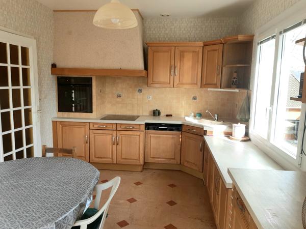 Maison 8 pièces - 132 m² Exclusivité efficity