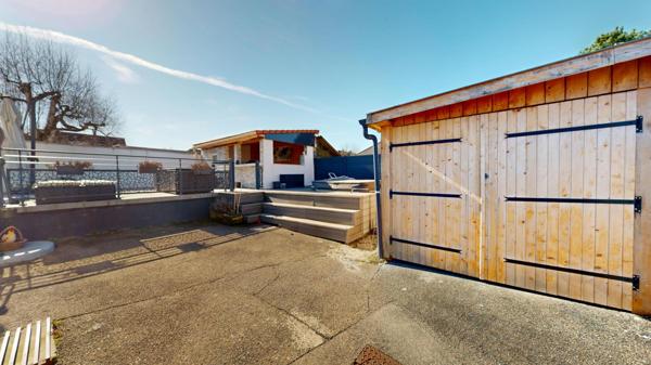 Maison rénovée 130 m² au sol – Terrasse & Jacuzzi – Habsheim centre