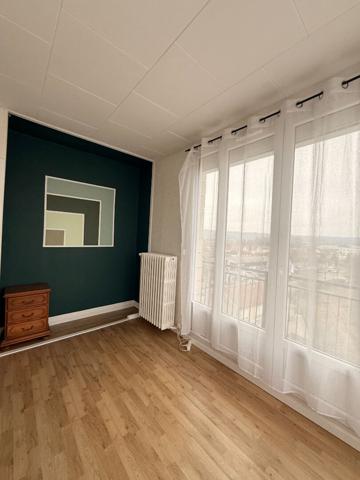 APPARTEMENT F3 SOISSONS