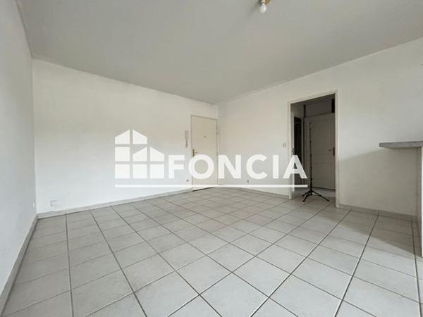 Location Appartement 2 pièces 44.62 m² - 44 RUE KAOLIN Vitrolles 13127