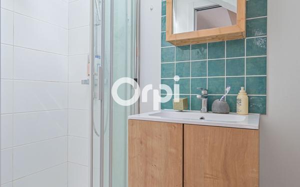 Appartement à vendre    2 pièces • 40 m2 Paris 11