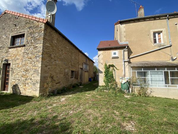 Vente Immeuble353,39 m² - BUXY (71390)