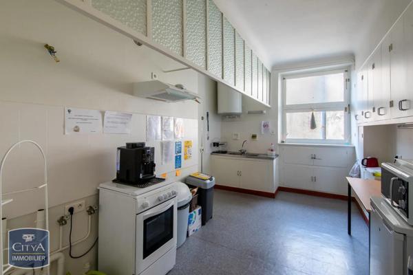 Appartement à vendre 6 pièces 180.14m²