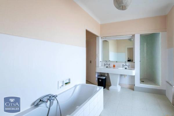 Appartement à vendre 6 pièces 180.14m²