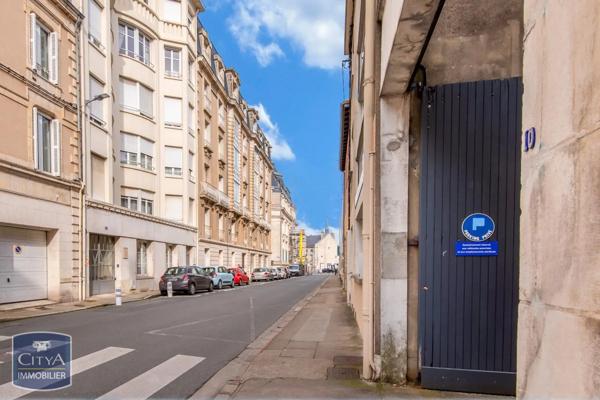 Appartement à vendre 6 pièces 180.14m²