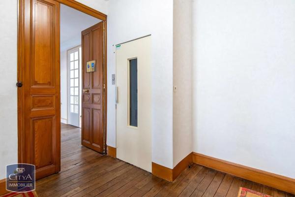 Appartement à vendre 6 pièces 180.14m²