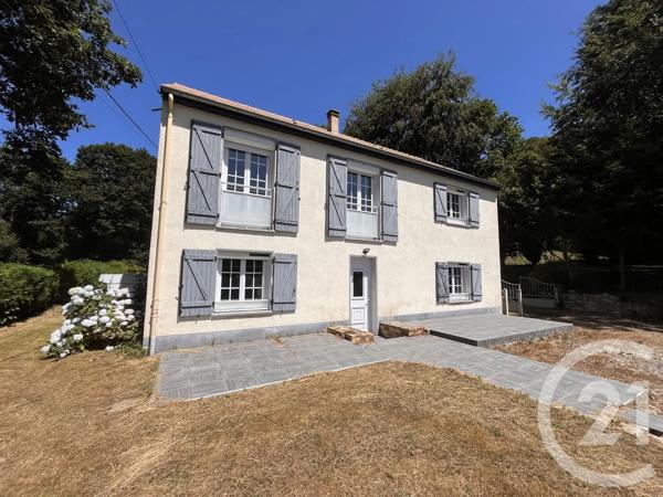 Maison à vendre  8 pièces - 182 m 2   DOMFRONT EN POIRAIE  - 61