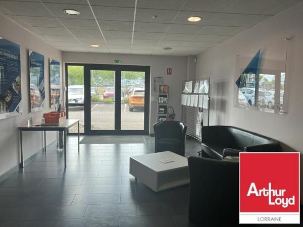 BUREAUX à LOUER de 66.7 m²
