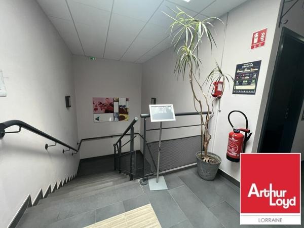 BUREAUX à LOUER de 66.7 m²