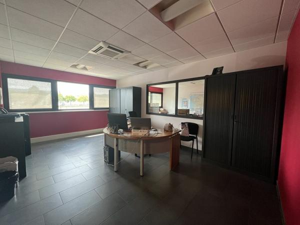 BUREAUX à LOUER de 66.7 m²
