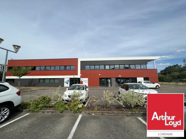 BUREAUX à LOUER de 66.7 m²