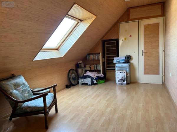 Maison à vendre à Guingamp dans les Côtes-d'Armor (22200), ref : 22064-1082