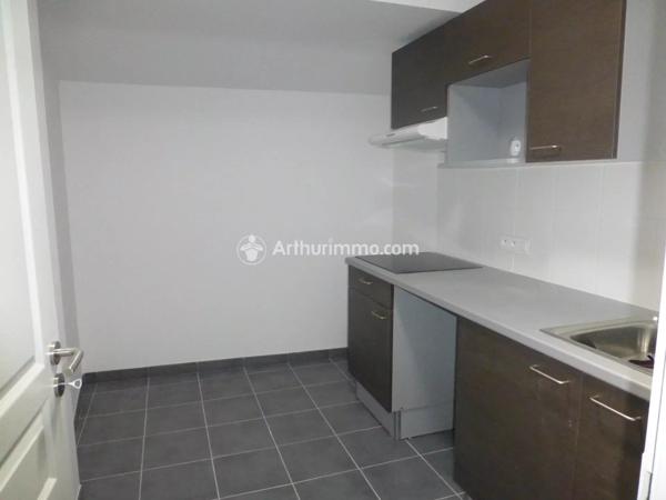 Vente Appartement 3 pièces 73 m2 à Saint-Jean-d'Angély