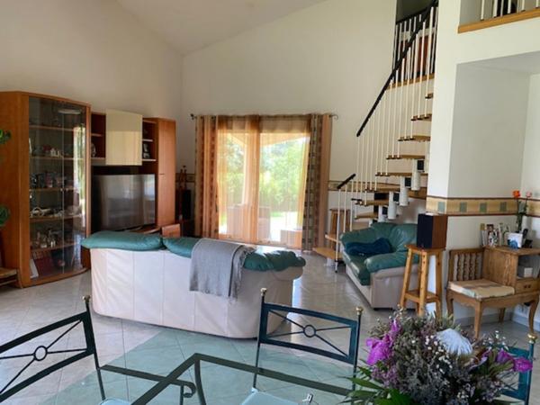 Dpt Haute Garonne (31), à vendre REVEL maison P6