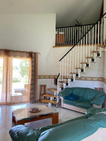 Dpt Haute Garonne (31), à vendre REVEL maison P6