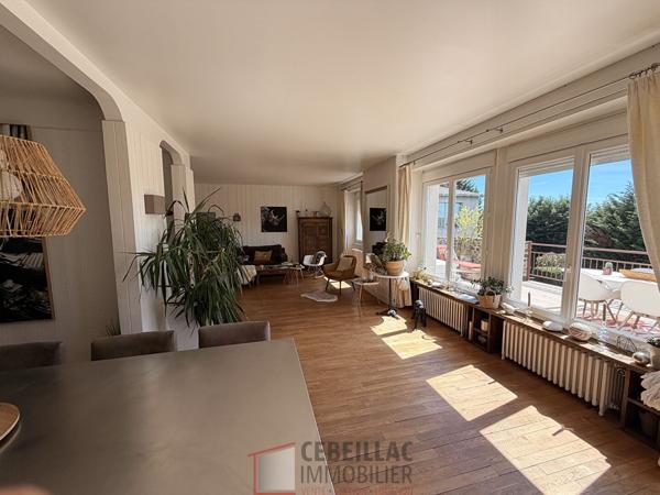 Maison d'exception 320 m² / Vue panoramique plein sud