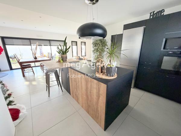 Maison à CHOLET, 49300 - 6 pièces 130m²