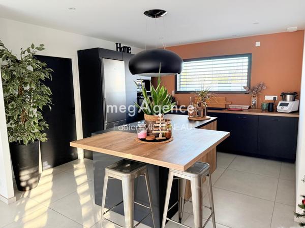 Maison à CHOLET, 49300 - 6 pièces 130m²