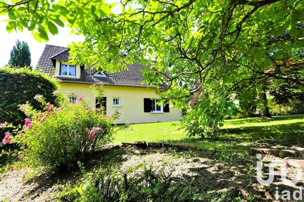 Maison 6 pièces de 165 m² à Cerny (91590)